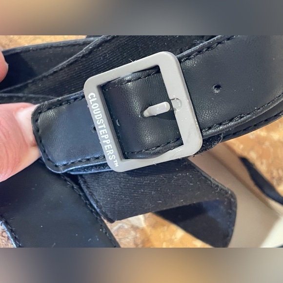 Clarks Women's Step Cali Coast Wedge Black Sandals Size 10 M - Picture 7 of 10